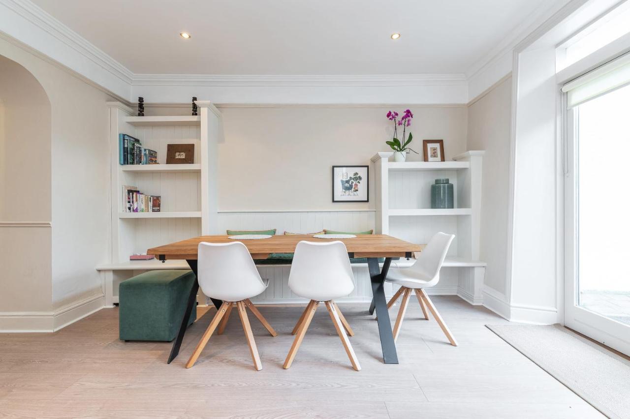 Oakwood House Holiday home *